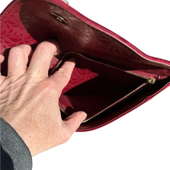 Swarovski Red Velvet Evening Clutch EUC - Picture 8 of 9